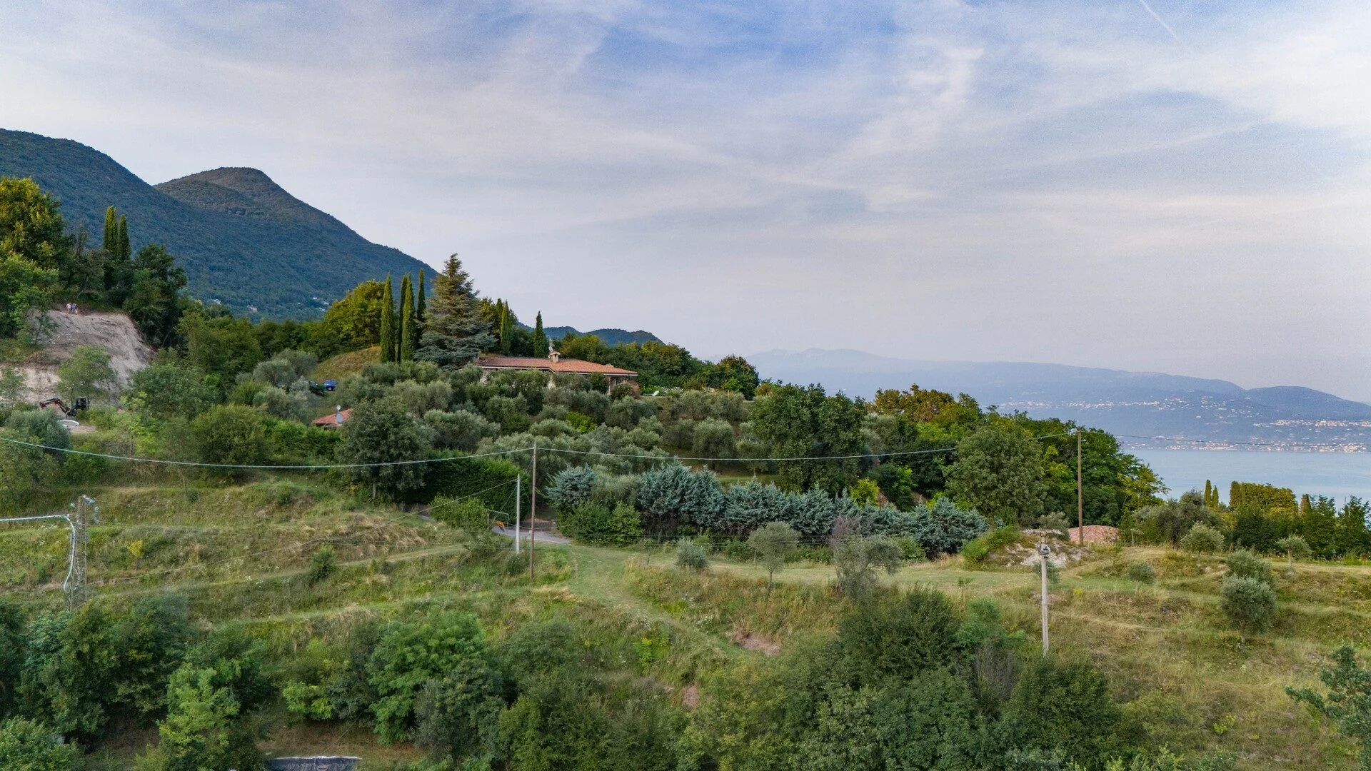 Edificio civile privato Toscolano Maderno drone